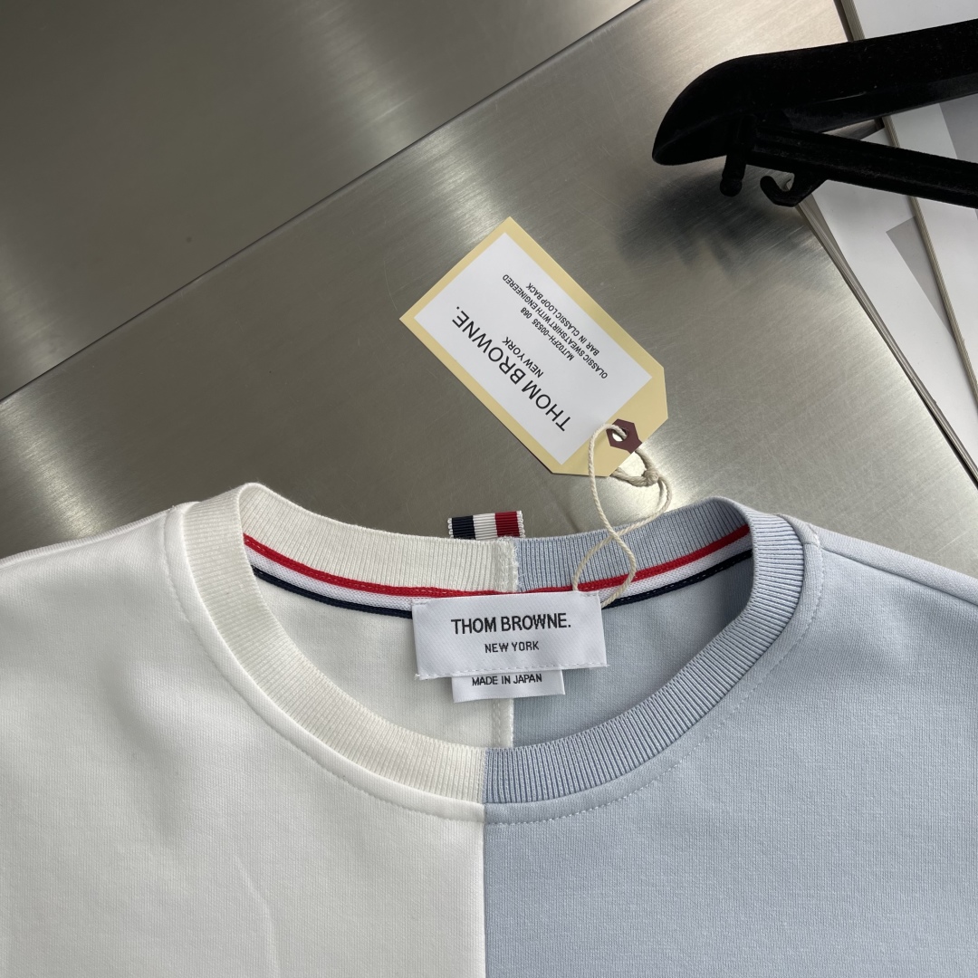 Thom Browne Color Block Cotton T-Shirt | Short Sleeve Tee For Men and Women 4 cmp i1743849754566 7682 0 0