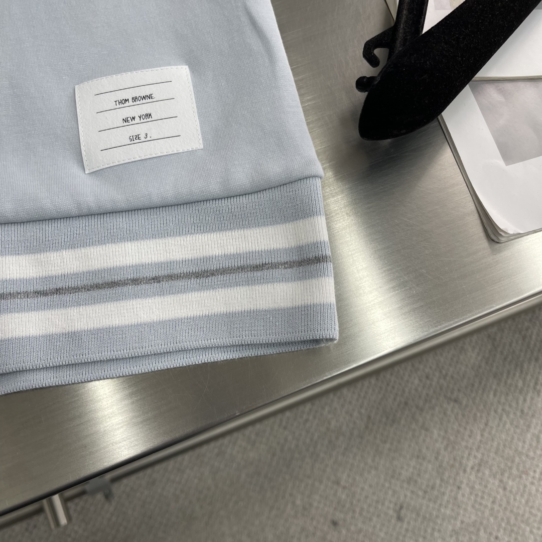 Thom Browne Color Block Cotton T-Shirt | Short Sleeve Tee For Men and Women 6 cmp i1743849754841 7667 0 2