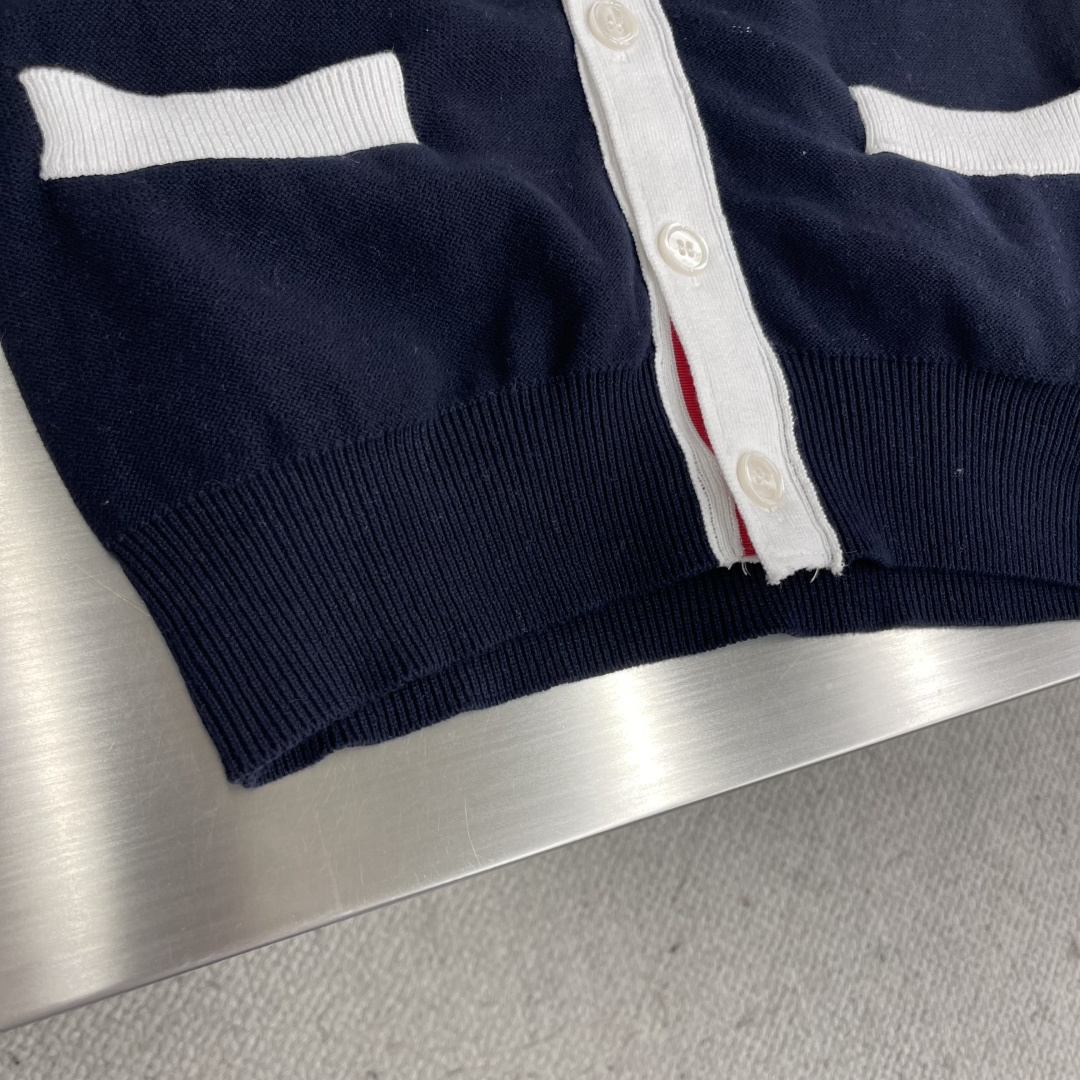 cmp i1743933402119 1750 0 4