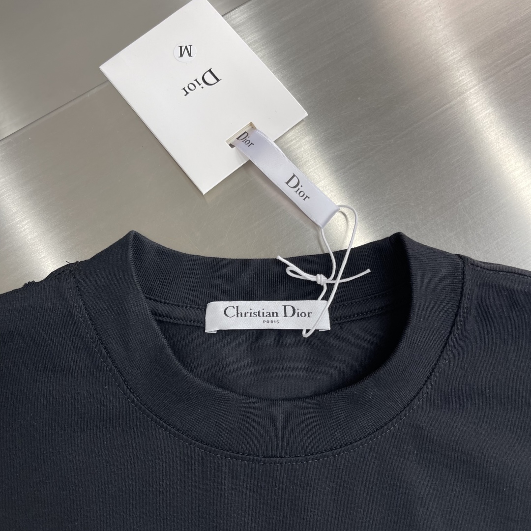 Dior 'For My Real Friends' Graphic Print Cotton Blend Short Sleeve T-Shirt 3 cmp i1743934117590 9838 0 0