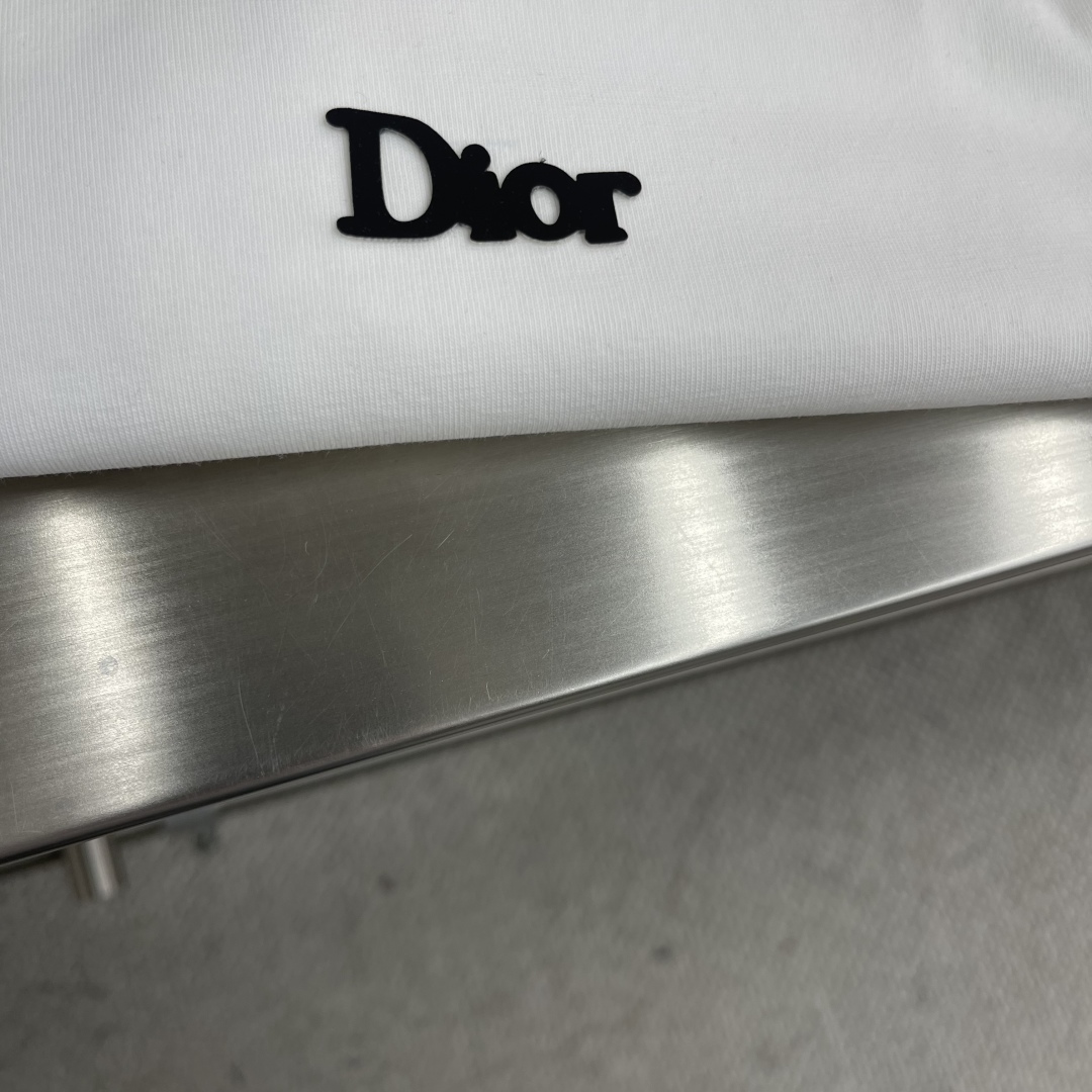 Dior Men's Short Sleeve T-Shirt with Ripped Logo, White Cotton Blend 4 cmp i1743934188430 6410 0 1