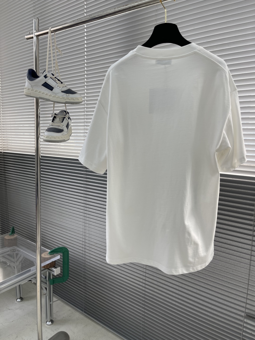 Loewe Printed Cotton T-Shirt With Fringed Logo | Short Sleeve Tee 8 cmp i1744022640820 6444 0 7