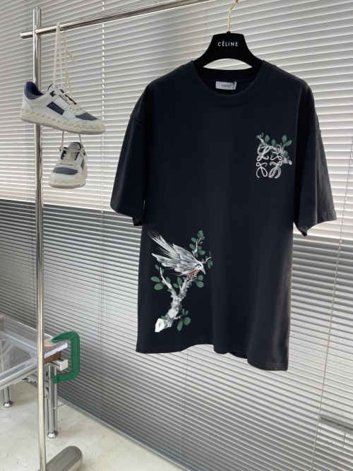 Loewe Embroidered Bird Print Oversized T-Shirt, Round Neck Short Sleeve 1 Loewe Embroidered Bird Print Oversized T-Shirt, Round Neck Short Sleeve