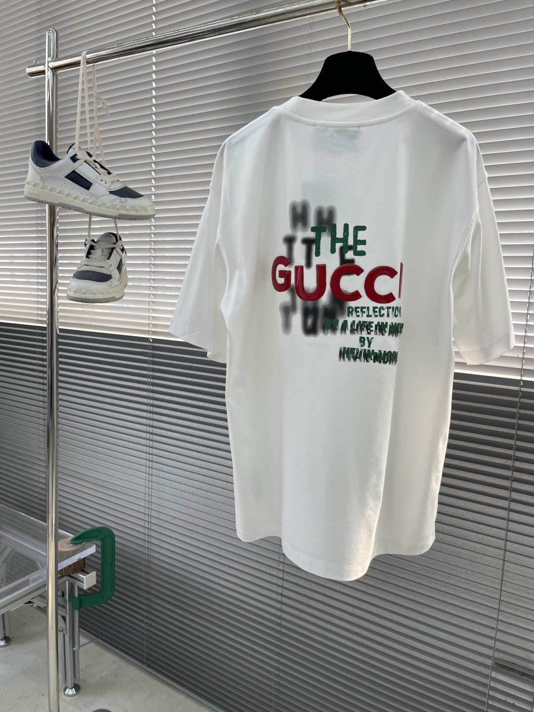 Gucci Cotton Blend T-Shirt with Interlocking G Embroidery 8 cmp i1744023258945 4799 0 8