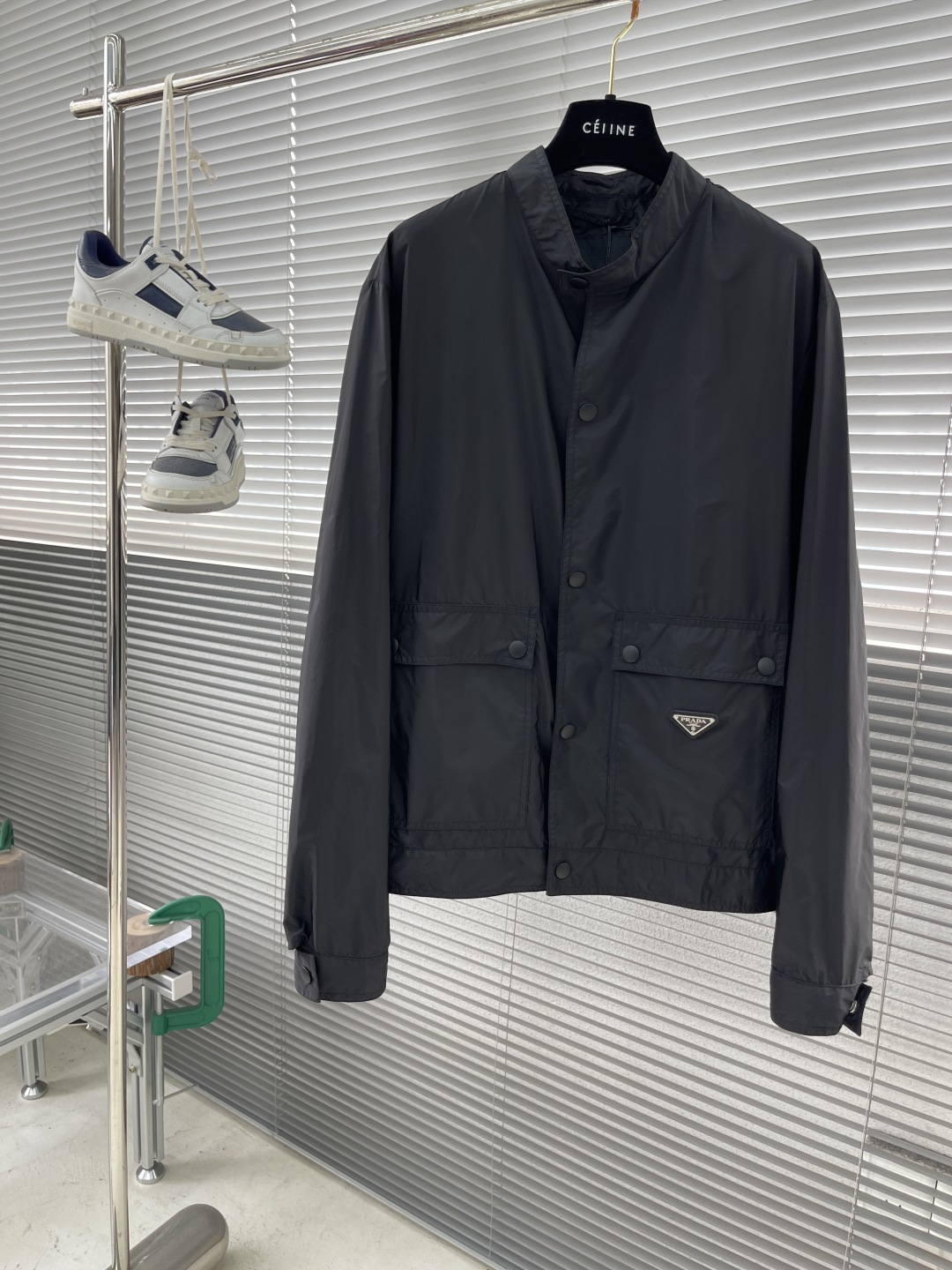 Prada Re-Nylon Jacket: Lightweight, Water-Resistant, and Wrinkle-Resistant 1 cmp i1744024410070 788 0 5