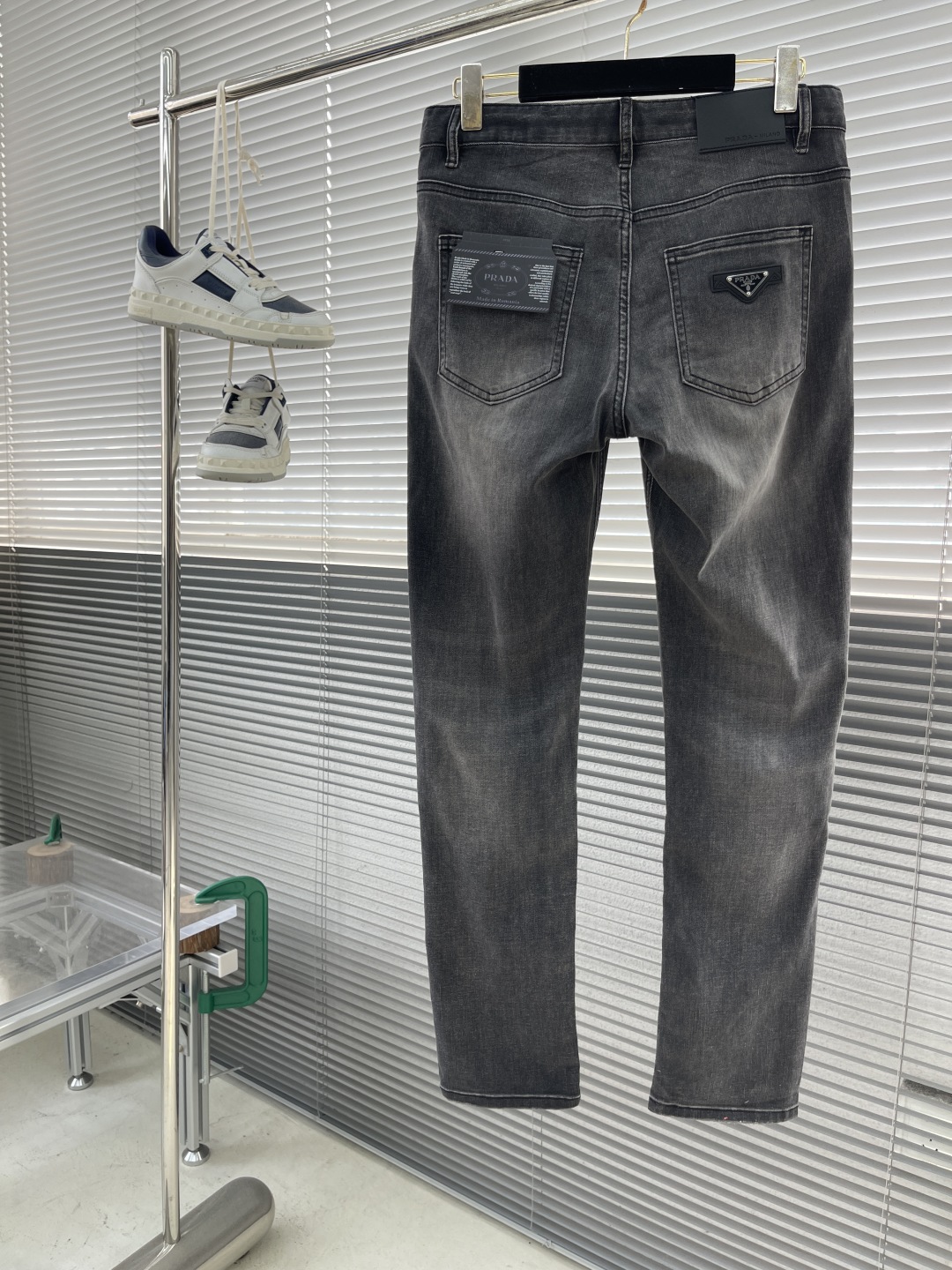 Men's Straight-Leg Sand Wash Gray Jeans with Leather Triangle Detail 2 cmp i1744025017443 3478 0 7