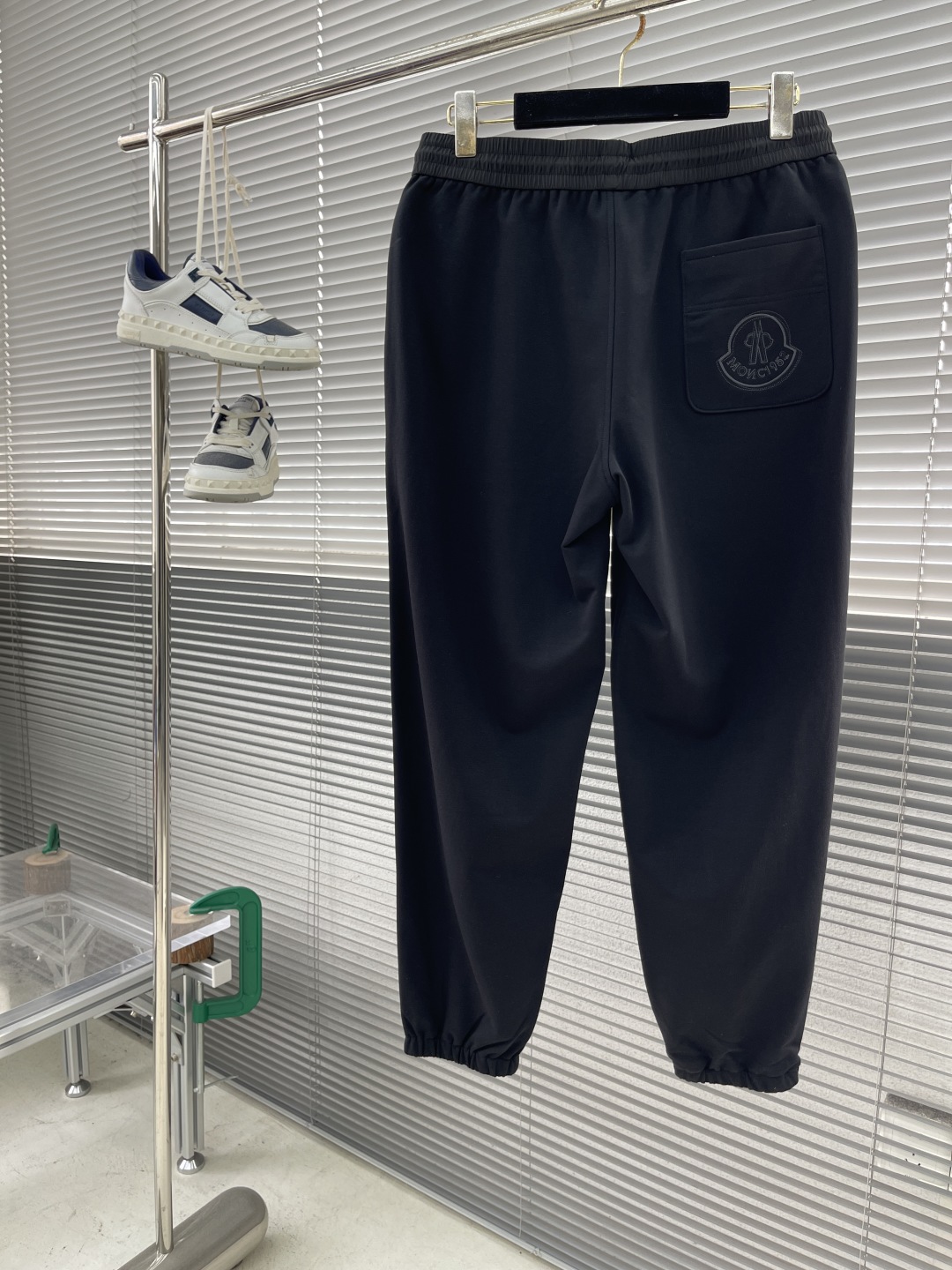 Moncler 2025 Spring/Summer Casual Sweatpants with Embroidered Logo 2 cmp i1744109650096 9326 0 7