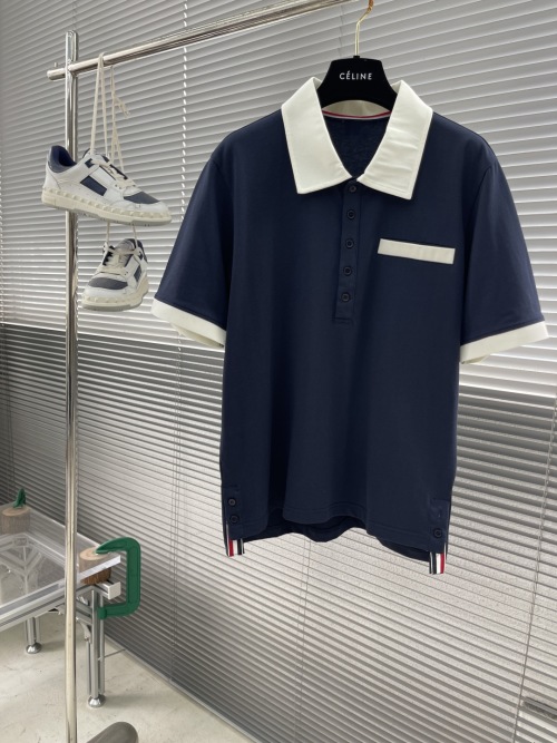 Color Block Polo Shirt with Classic Fit & Unique Design, Comfortable & Versatile 1 Color Block Polo Shirt with Classic Fit & Unique Design, Comfortable & Versatile