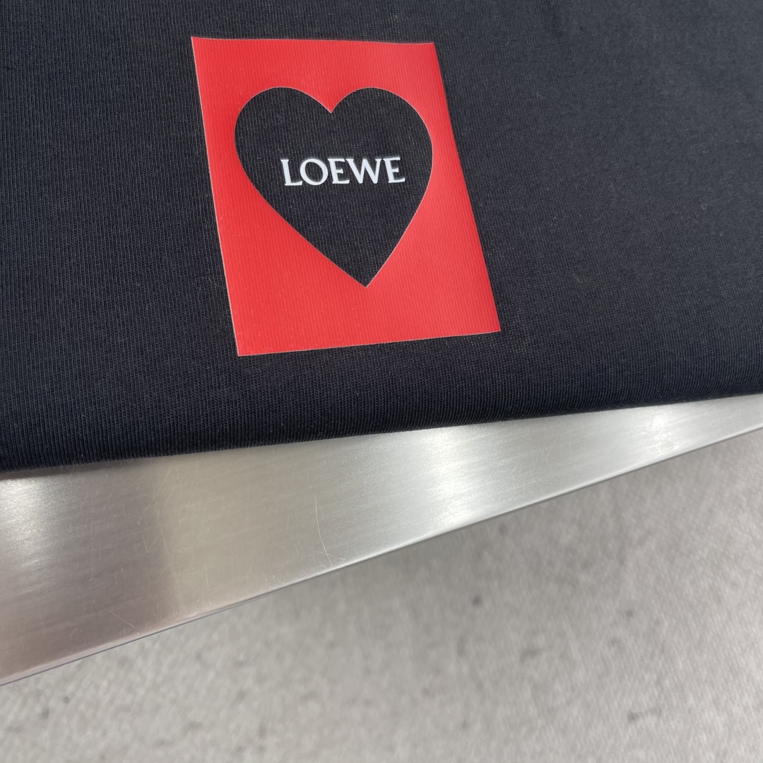 Loewe Heart Print Cotton T-Shirt - Unisex Premium Fashion Tee 5 cmp i1744110957637 78 0 2
