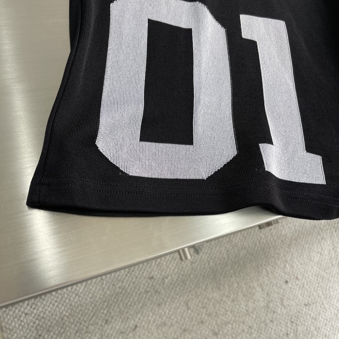 Balenciaga Men's Black Basketball '01' Knit Shorts with Drawstring Waist 5 cmp i1744111772068 8592 0 2