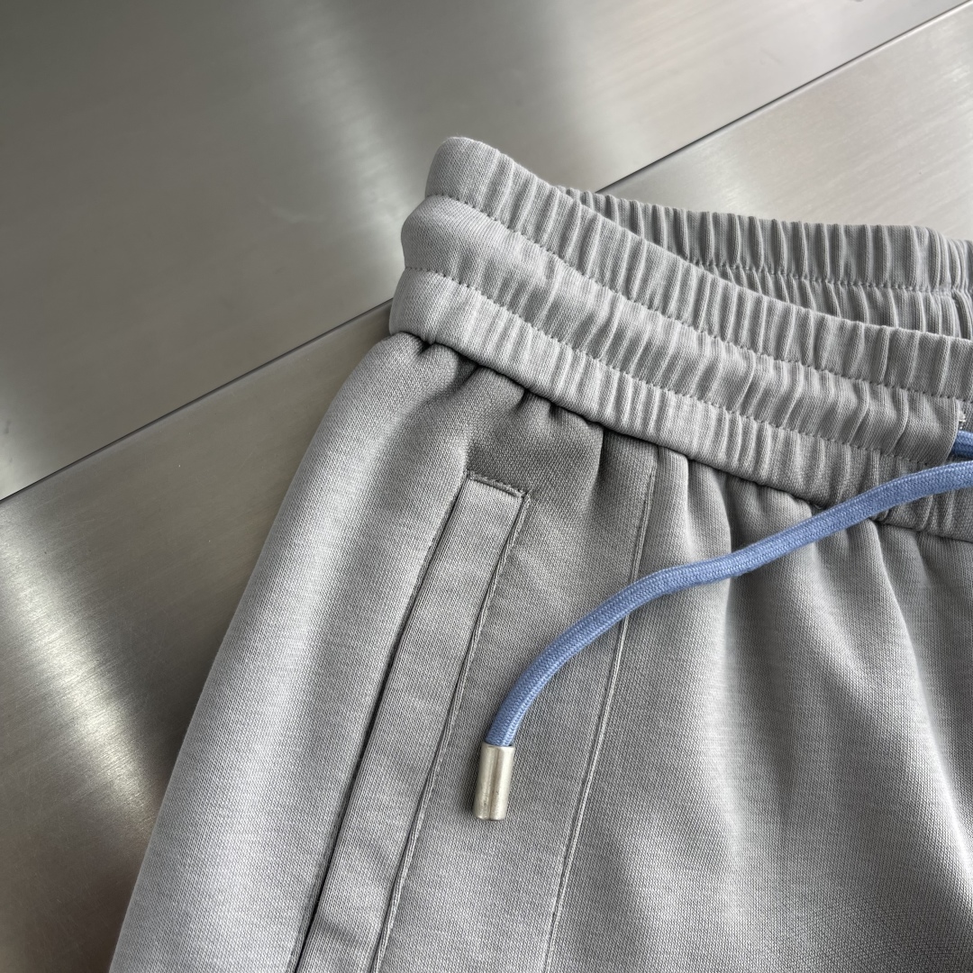Balenciaga 2025 Distressed Logo Print Sweatpants | Comfortable & Stylish 5 cmp i1744279022898 2219 0 2