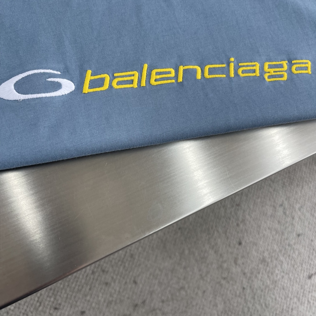 Balenciaga 25 Circular Embroidered Tee - Stylish and Comfortable Cotton T-Shirt 4 cmp i1744438053953 8983 0 1