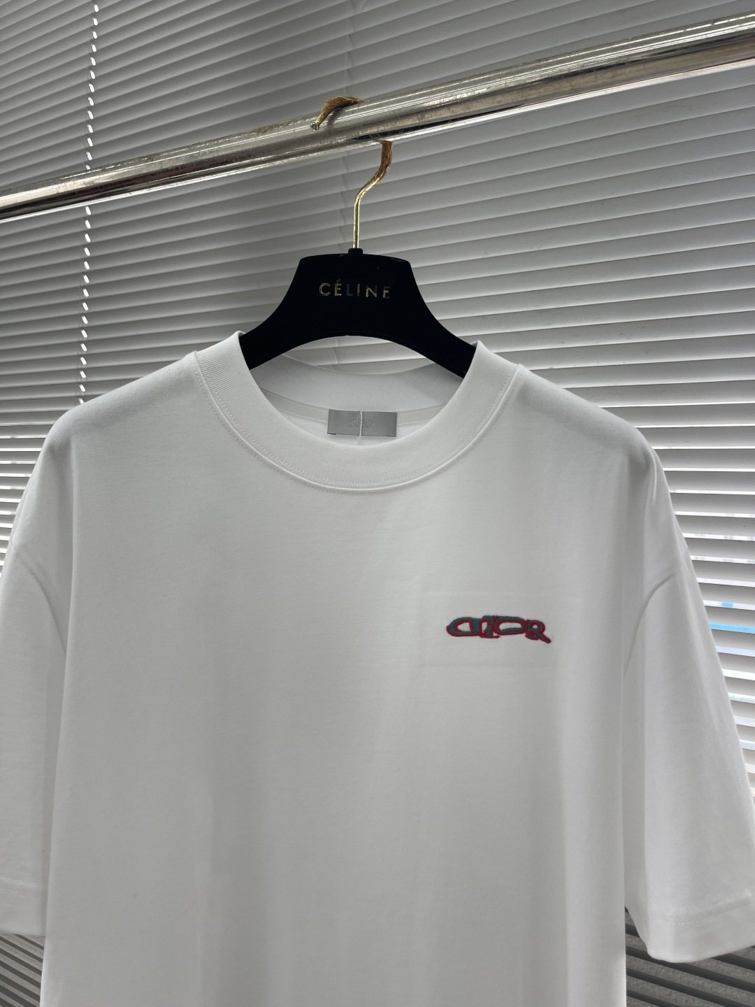 Dior 2025 Spring/Summer Cotton T-Shirt, Comfortable and Stylish Unisex Design 2 cmp i1744536720226 6520 0 6