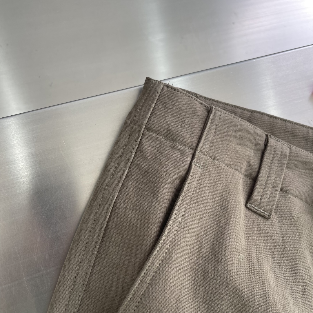 Acne Studios Khaki Green Woven Cargo Pants with Tag Detail 3 cmp i1744626725694 6098 0 2