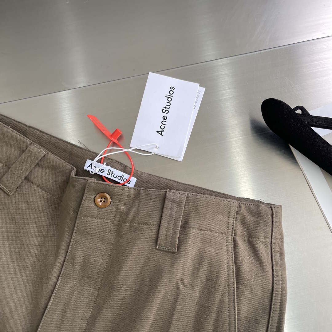 Acne Studios Khaki Green Woven Cargo Pants with Tag Detail 4 cmp i1744626725714 576 0 3