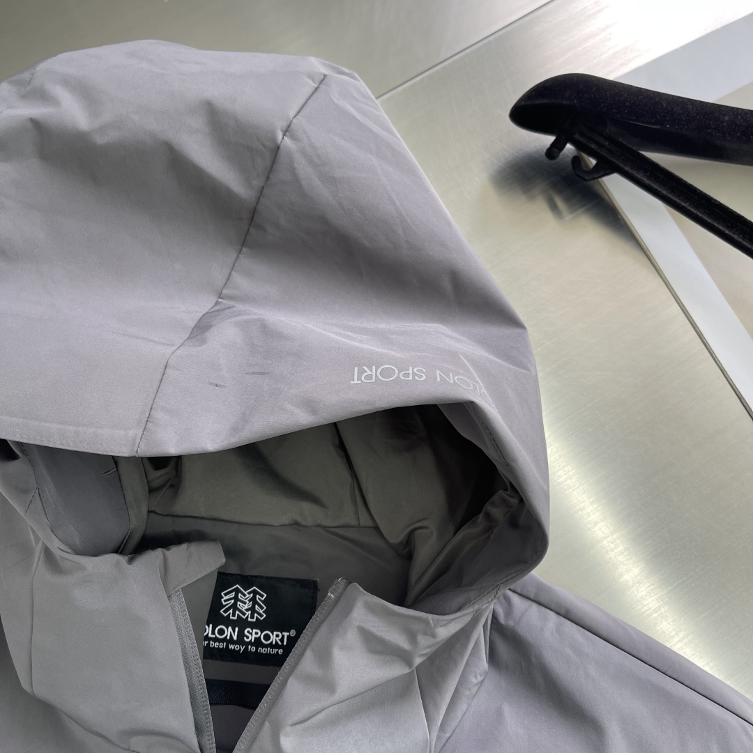 CELINE Men's Waterproof Windbreaker Jacket Outdoor Mountaineering Coat 3 cmp i1744627116593 3585 0 0