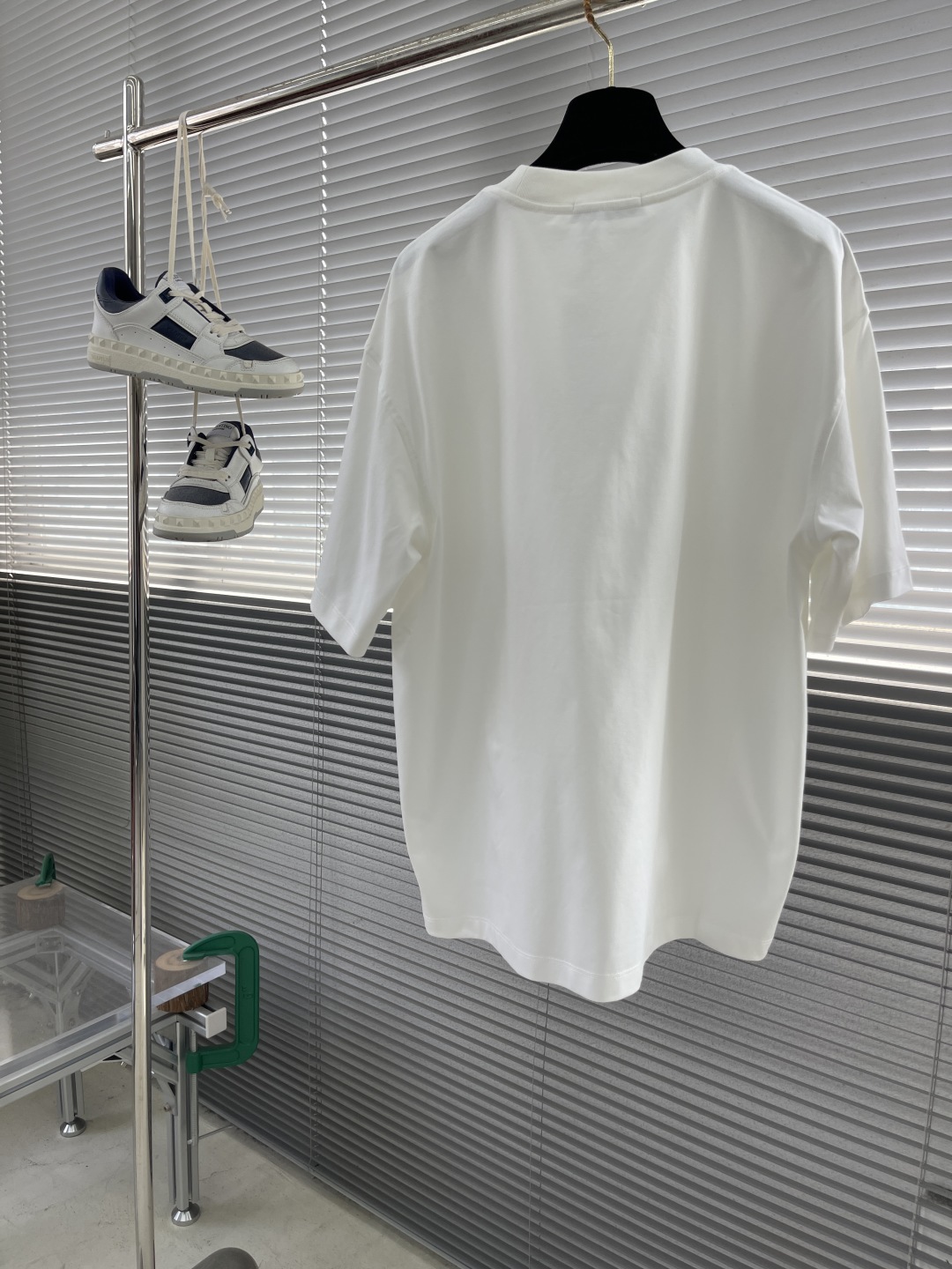 ALO Yoga Men's Oversized Short Sleeve T-Shirt Cotton Blend Casual Tee 8 cmp i1744628777697 2752 0 7