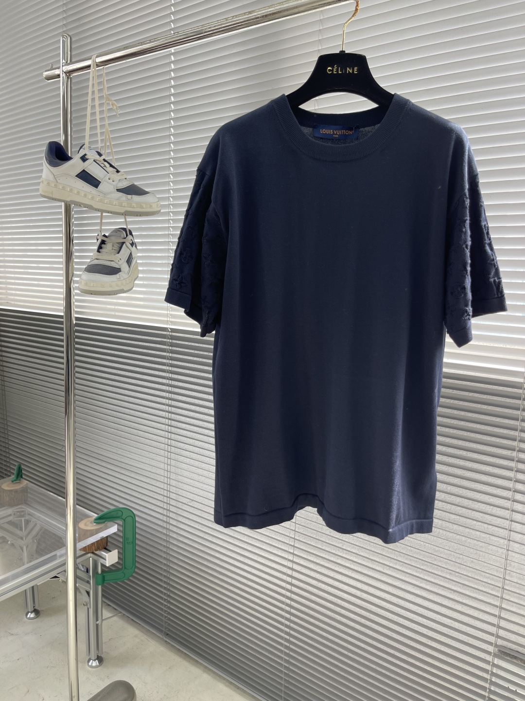 Louis Vuitton Men's 25SS Blue Monogram Jacquard Sleeve Cotton T-Shirt 1 cmp i1744630595833 9806 0 5
