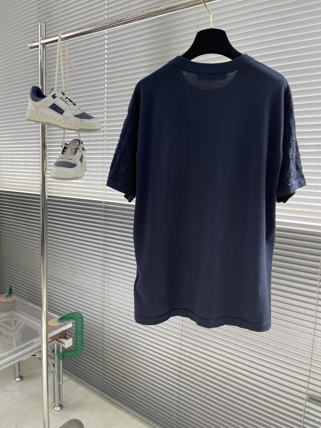Louis Vuitton Men's 25SS Blue Monogram Jacquard Sleeve Cotton T-Shirt 8 cmp i1744630595859 4222 0 7