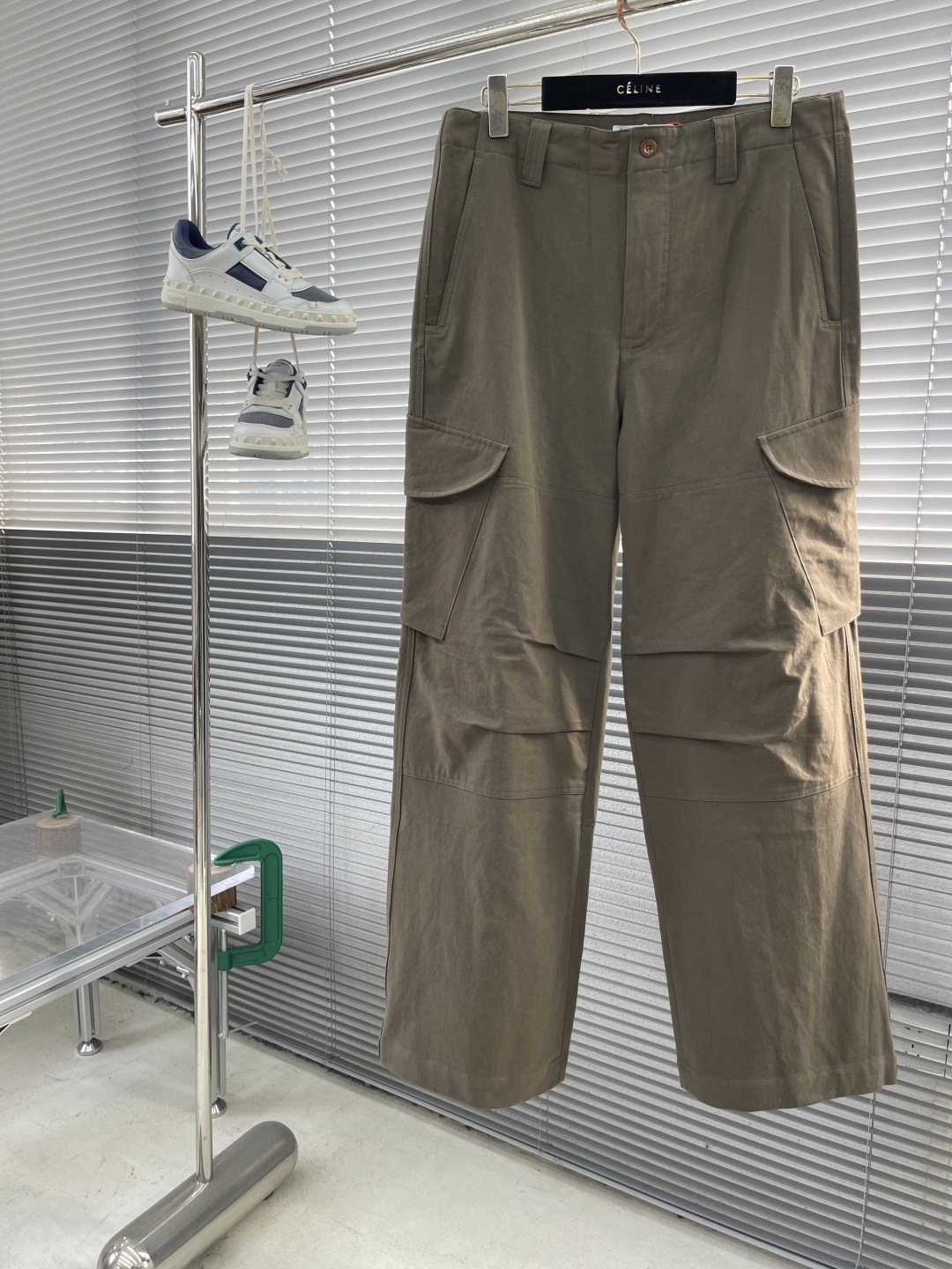 Acne Studios Khaki Green Woven Cargo Pants with Tag Detail 1 cmp i1744634476202 1511 0 7
