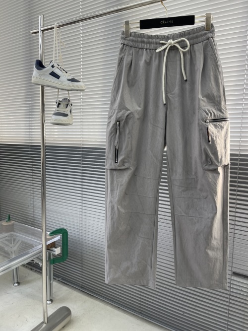 CÉLINE 2025 Spring Men's Gray Casual Pants with Embroidered Logo 1 CÉLINE 2025 Spring Men's Gray Casual Pants with Embroidered Logo