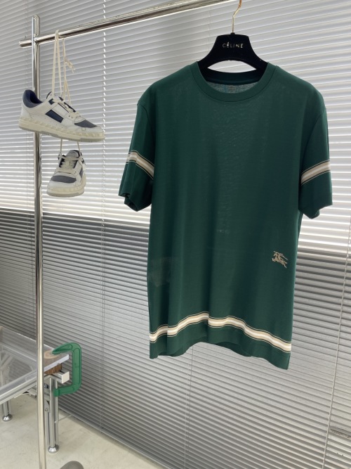 Burberry Men's Green Crewneck T-Shirt with Striped Detailing and Logo 1 Burberry Men's Green Crewneck T-Shirt with Striped Detailing and Logo