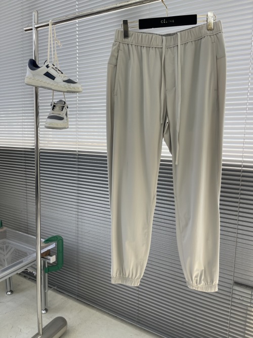 Celine Spring/Summer 2025 Lightweight Knit Lounge Pants with Zipper Detail 1 Celine Spring/Summer 2025 Lightweight Knit Lounge Pants with Zipper Detail