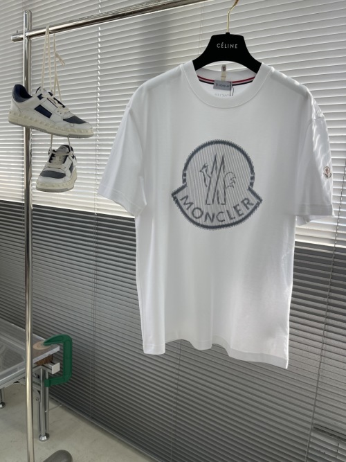 Moncler Shadow Logo Crewneck T-Shirt Heavyweight Cotton Unisex Style 1 Moncler Shadow Logo Crewneck T-Shirt Heavyweight Cotton Unisex Style