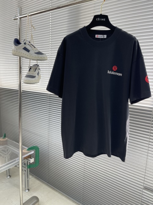 Lululemon High-End 3D Logo Short Sleeve T-Shirt, Comfortable Cotton Fabric 1 Lululemon High-End 3D Logo Short Sleeve T-Shirt, Comfortable Cotton Fabric
