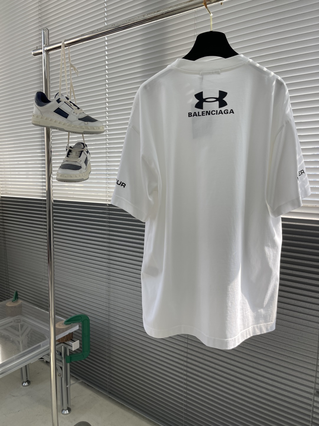 Balenciaga X Under Armour White Cotton Blend Logo T-Shirt Unisex 8 cmp i1744716212107 2552 0 7