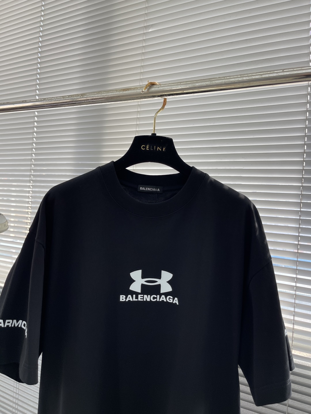Balenciaga X Under Armour Black Cotton Blend Logo T-Shirt Unisex 2 cmp i1744716223284 1649 0 6