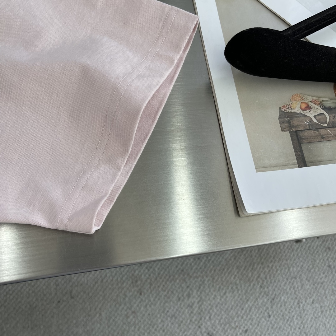 Mastermind JAPAN Pink Cotton T-Shirt with Skull Print, Spring/Summer 2025 5 cmp i1744719528740 4261 0 2