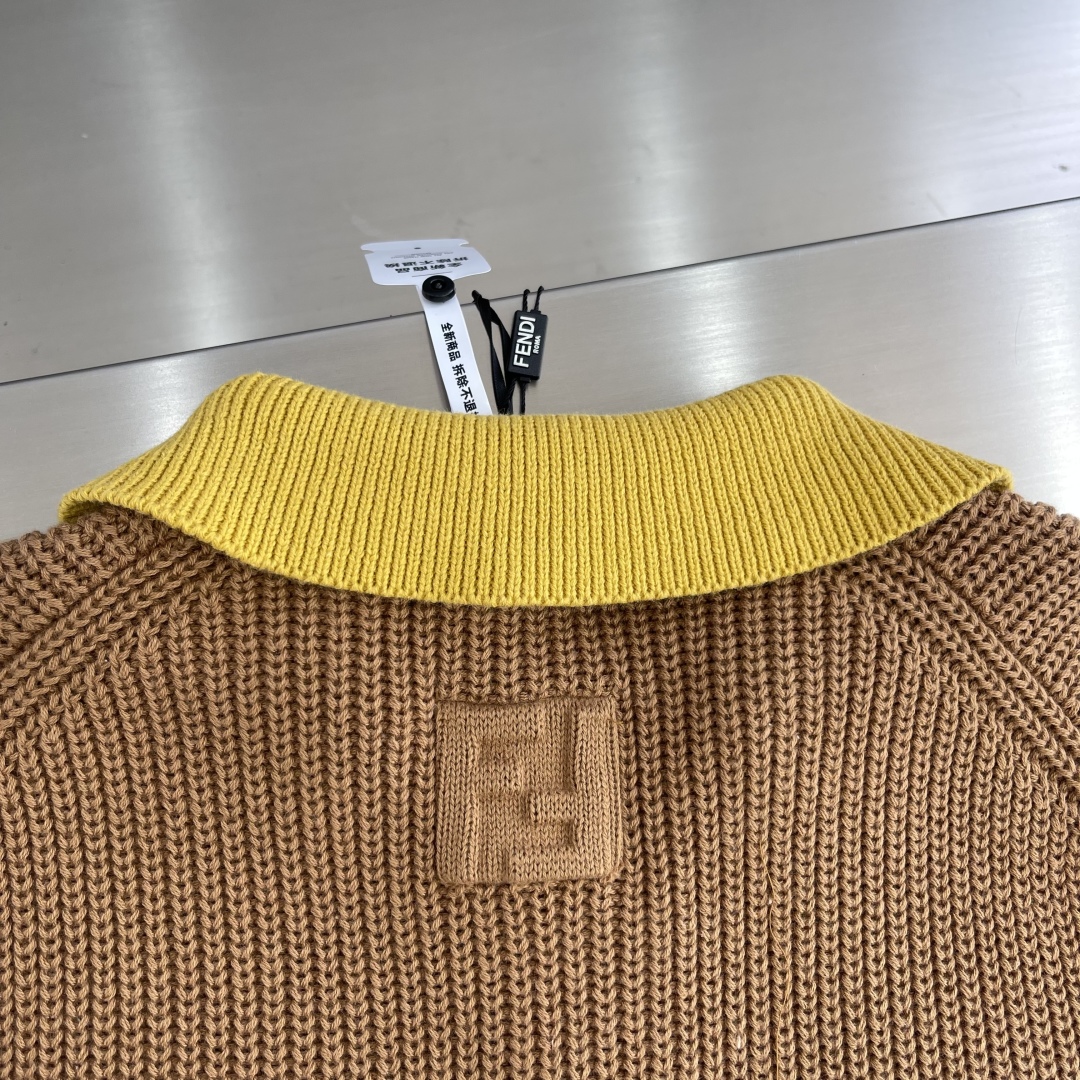 Fendi Striped Knit Polo Shirt - Short Sleeve, Luxury Cotton, Slim Fit 7 cmp i1744719563397 1529 0 3
