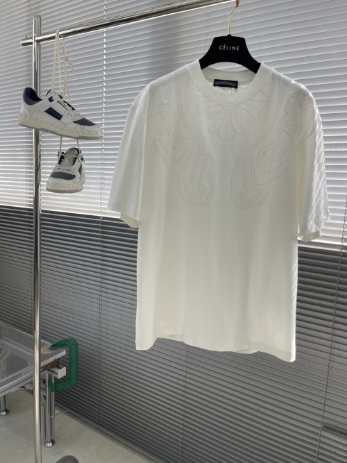Chrome Hearts 2025SS White Round Neck T-Shirt with Logo, Men's Fashion 1 Chrome Hearts 2025SS White Round Neck T-Shirt with Logo, Men's Fashion