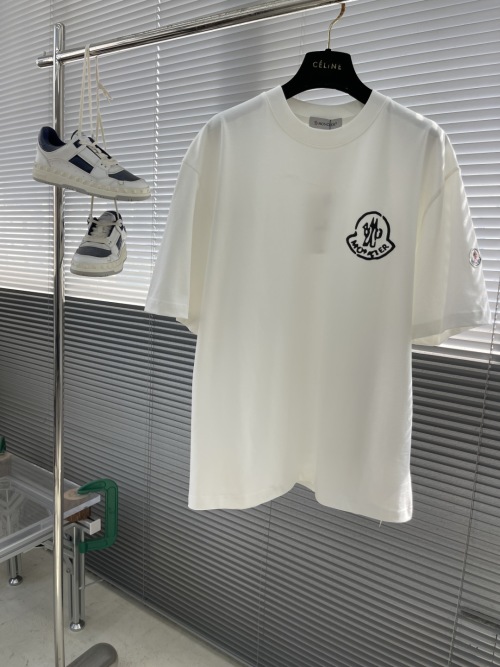 Moncler Men's Crew Neck Short Sleeve Cotton T-Shirt Casual Loose Fit 1 Moncler Men's Crew Neck Short Sleeve Cotton T-Shirt Casual Loose Fit