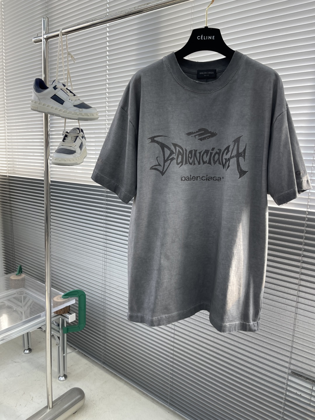 Balenciaga Distressed Logo Print Oversized T-Shirt - Unisex 1 cmp i1744721674829 9909 0 5