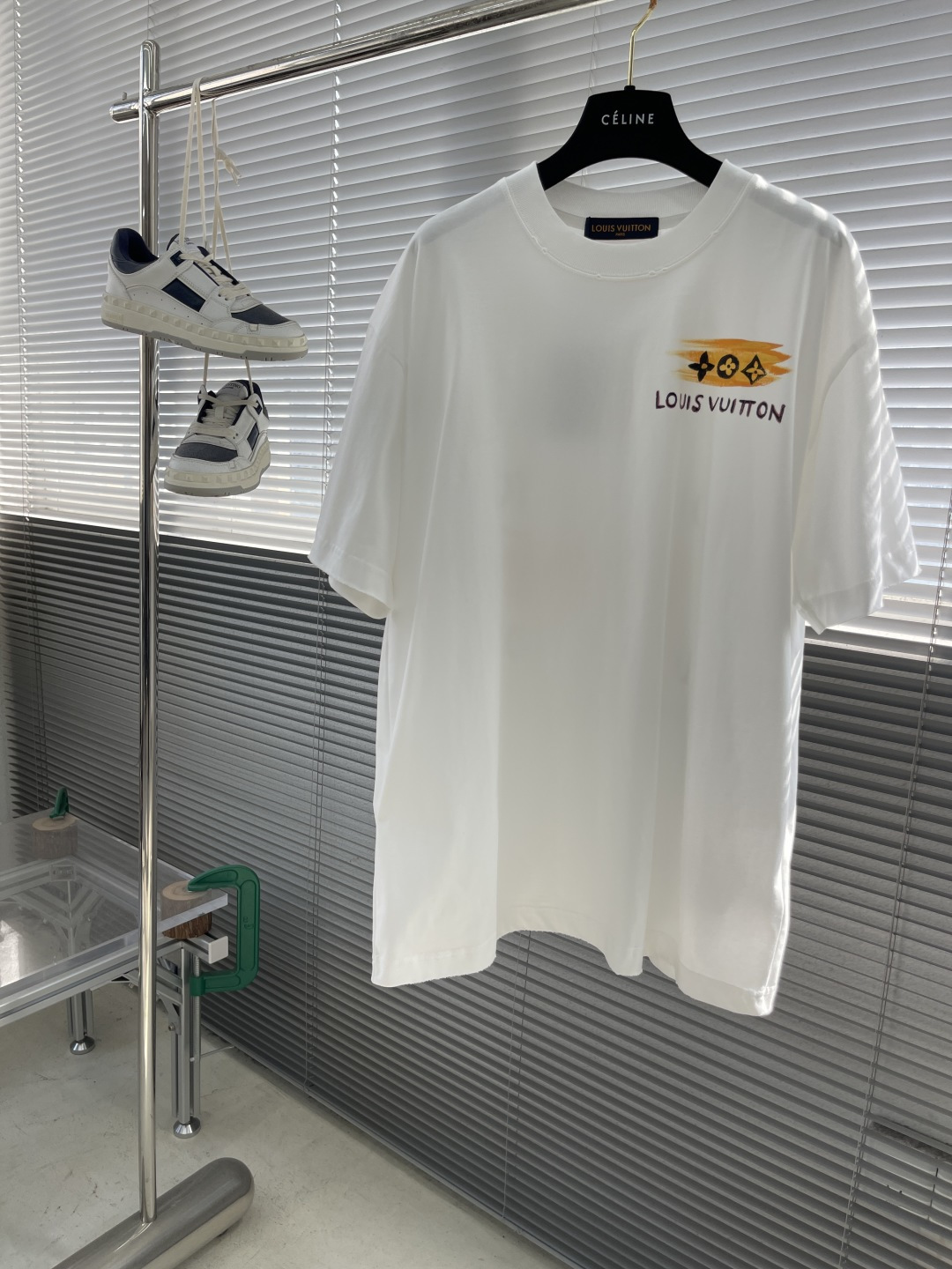 Louis Vuitton 25SS Hand-Painted Graffiti Print Short Sleeve T-Shirt