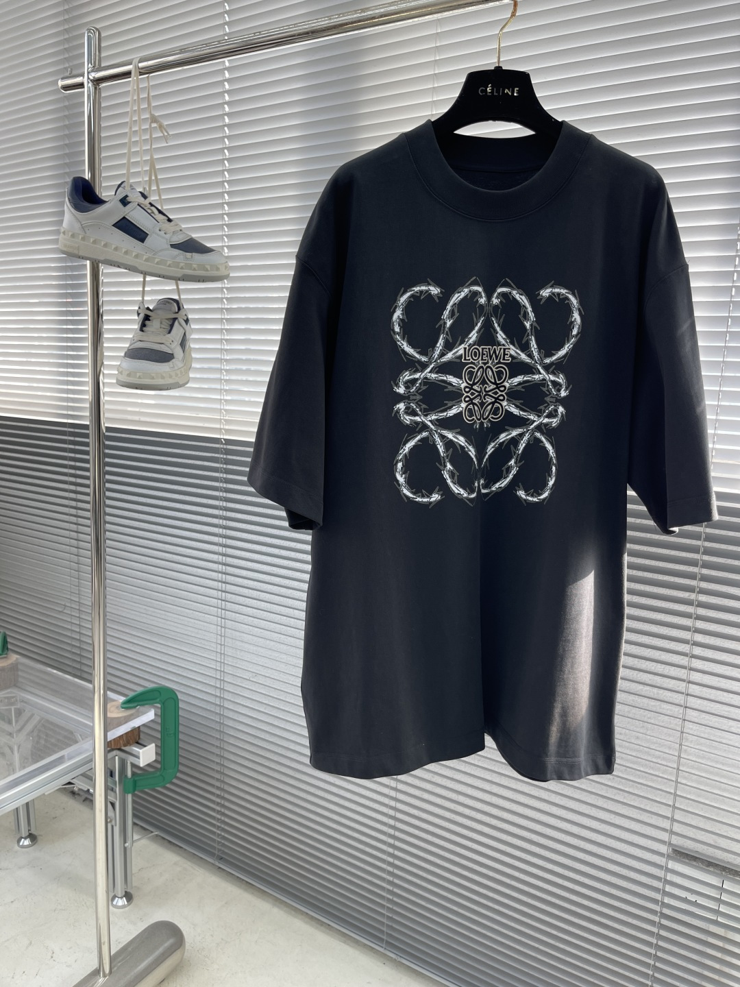 Loewe 2025 Spring/Summer Black Cotton T-Shirt with Anagram Logo