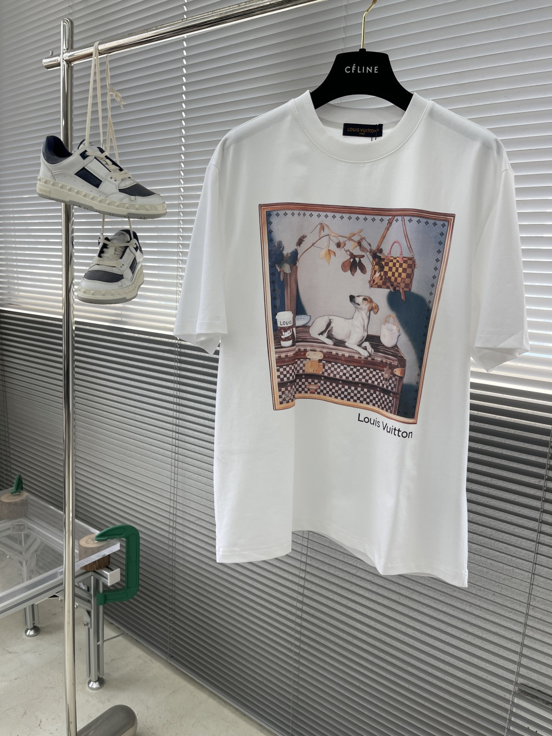 Louis Vuitton 2025 Summer White Casual Short Sleeve T-Shirt with Dog Print