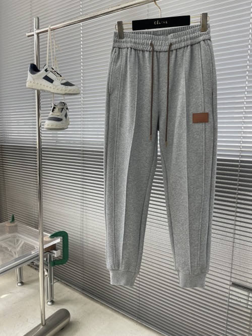 Celine 2025 Spring/Summer Casual Sweatpants - Stylish Comfort for Everyday Wear 1 Celine 2025 Spring/Summer Casual Sweatpants - Stylish Comfort for Everyday Wear