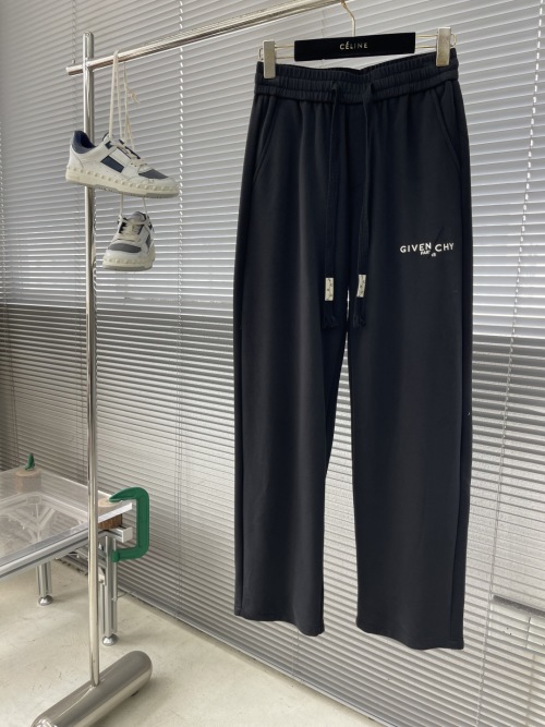 GVC Straight-Leg Logo Sweatpants - Soft, Comfortable, and Trendy Design 1 GVC Straight-Leg Logo Sweatpants - Soft, Comfortable, and Trendy Design