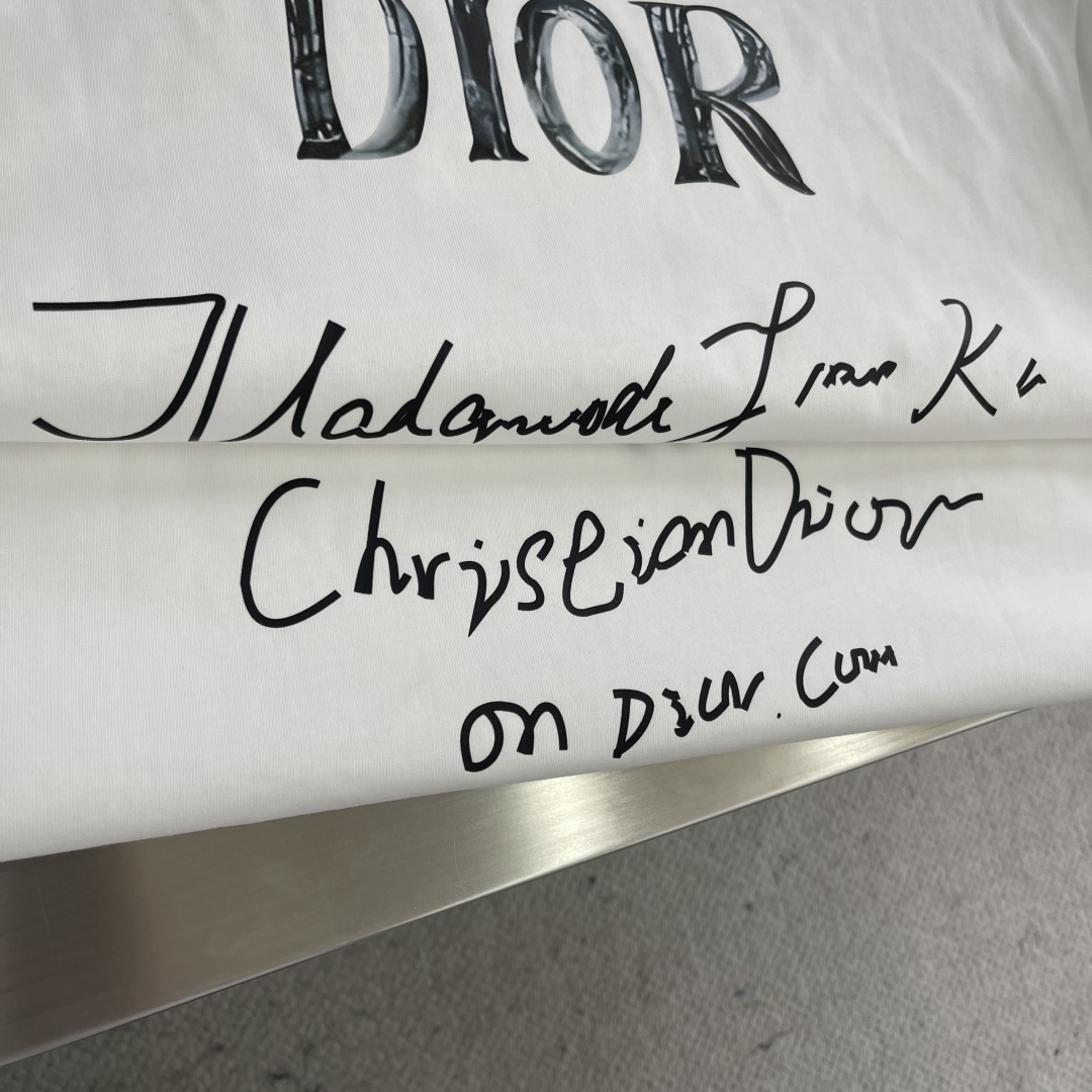 Dior Men's White Cotton T-Shirt with Signature CD Logo - Casual & Stylish 7 cmp i1744801688308 3091 0 3