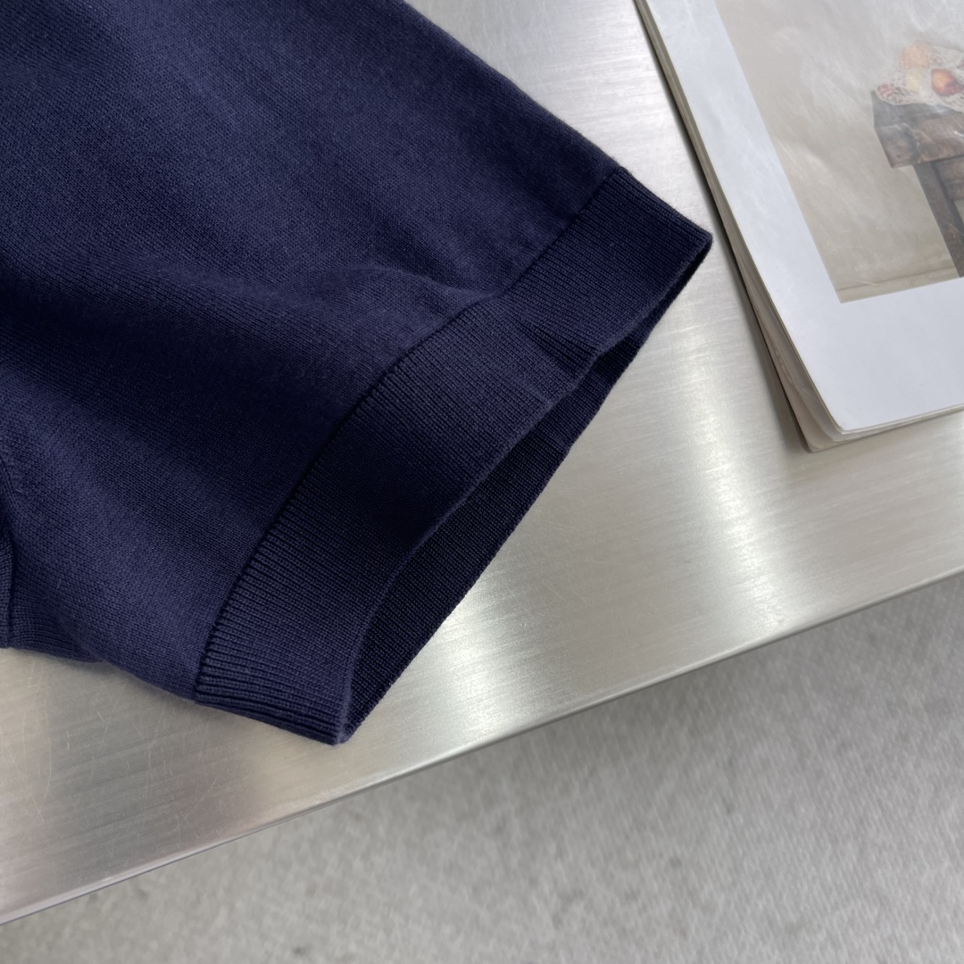 Brioni Men's Navy Cotton-Linen Blend Crew Neck Short Sleeve T-Shirt - M to 3XL 6 cmp i1744804525711 1159 0 2
