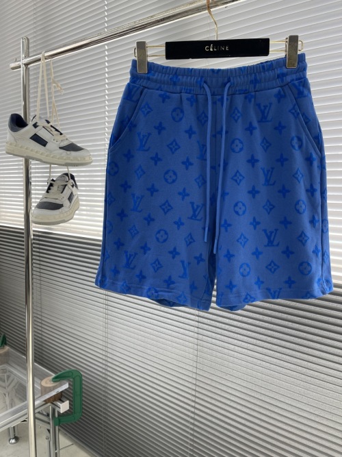 Louis Vuitton 2025 Logo Jacquard Shorts - Casual & Comfortable Style 1 Louis Vuitton 2025 Logo Jacquard Shorts - Casual & Comfortable Style