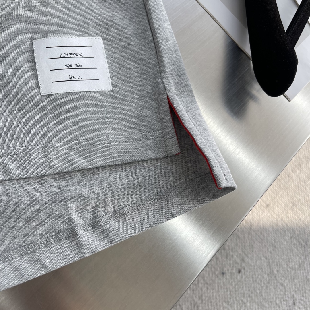 Thom Browne Striped Sleeve Cotton Polo Shirt - Classic Style and Comfort 6 cmp i1744885457625 7252 0 3