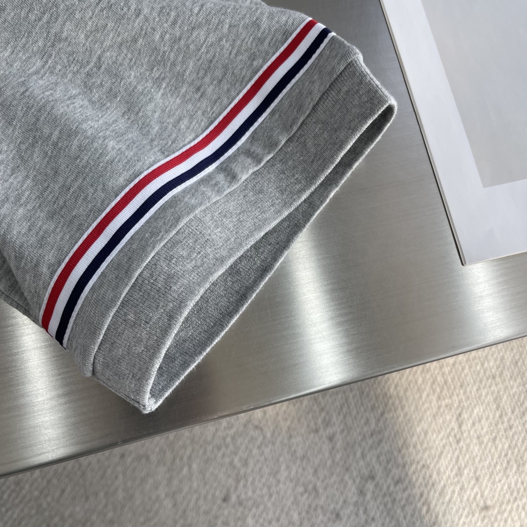 Thom Browne Striped Sleeve Cotton Polo Shirt - Classic Style and Comfort 4 cmp i1744885457640 9896 0 1