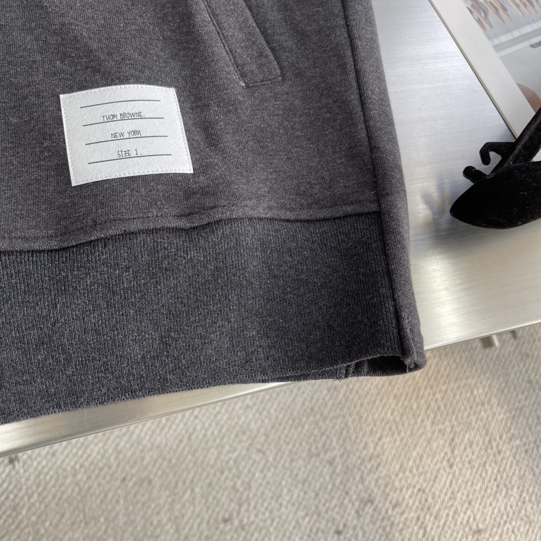Thom Browne Men's Dark Grey Four-Bar Stripe Cotton Loopback Zip-Up Hoodie 5 cmp i1744885520237 2338 0 2