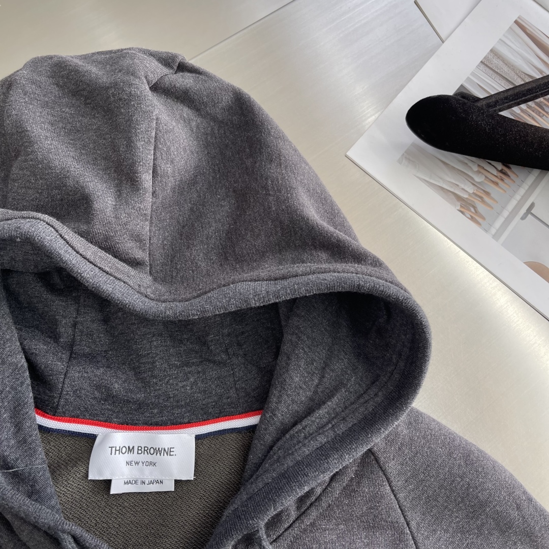 Thom Browne Men's Dark Grey Four-Bar Stripe Cotton Loopback Zip-Up Hoodie 3 cmp i1744885520244 9378 0 0