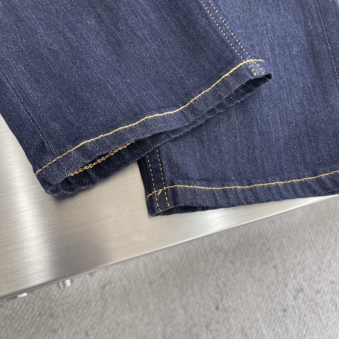 Berluti Denim Jeans - Eco-Friendly, Fade-Resistant, and Slim Fit 7 cmp i1744885928824 427 0 5