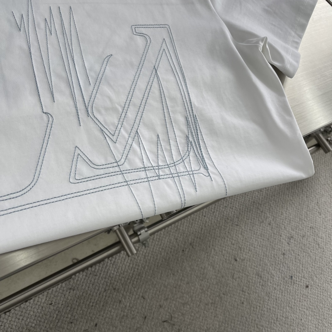 cmp i1744886321967 9775 0 1